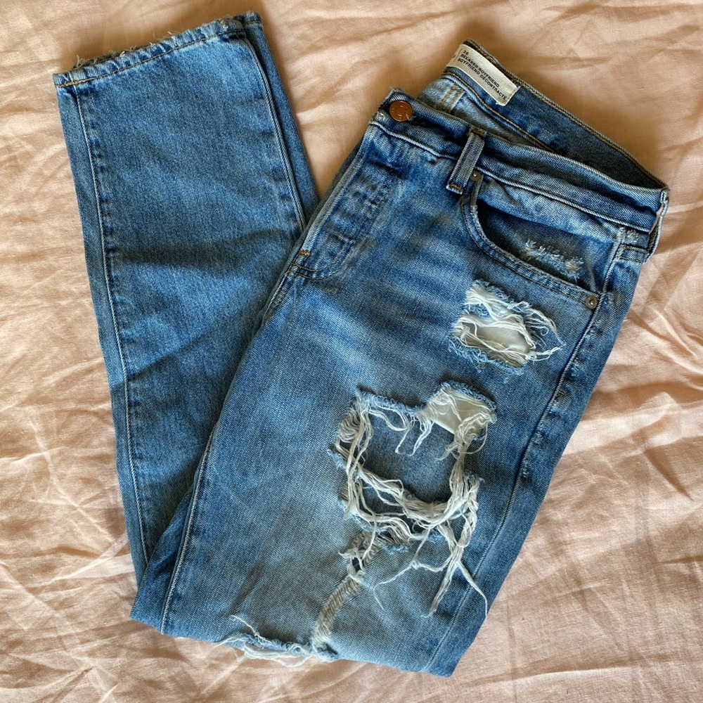 Gap relaxed boyfriend jeans